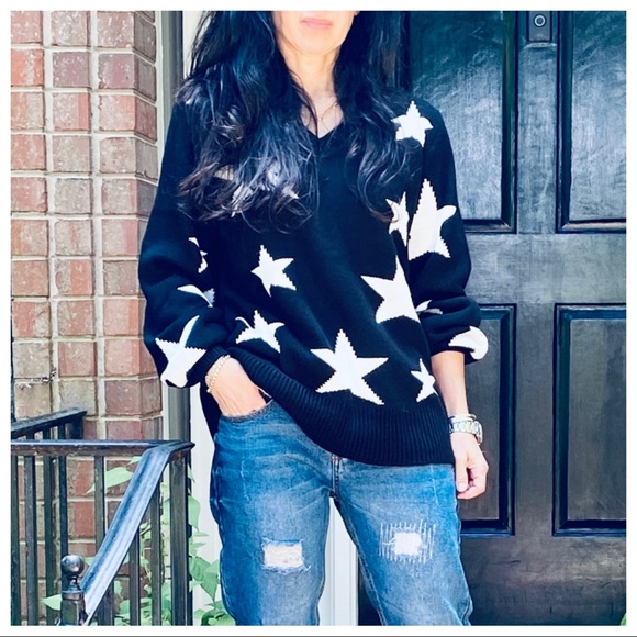 FALL MUST HAVE BLACK V NECK STAR SWEATER - Picture 6 of 15
